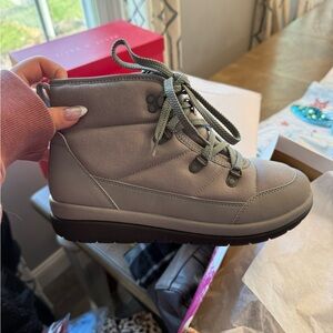 Cloudsteppers by Clarks Gray Sneakers